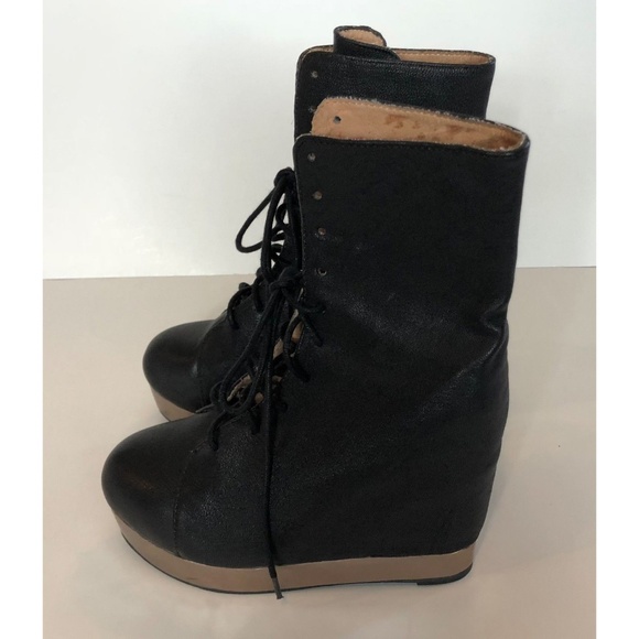 jeffrey campbell back off